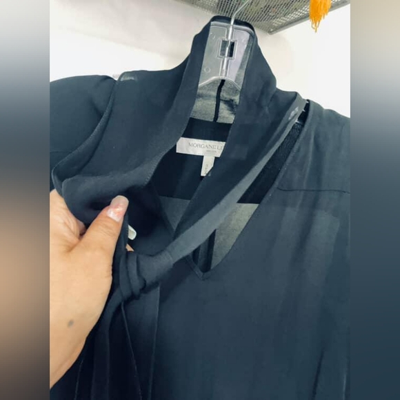 Dress - Picture 5 of 5